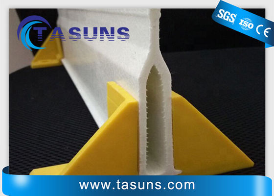 calidad  Triangle Shaped Fiberglass Profile Pultruded Composite Beams For Truss Support fábrica